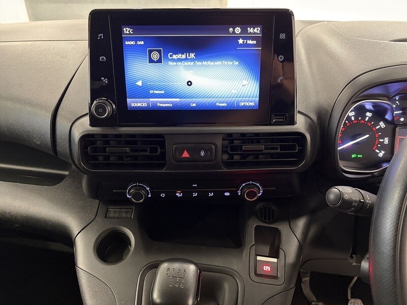 Used Toyota ProAce 2022 for sale - 76904362: Photo 8