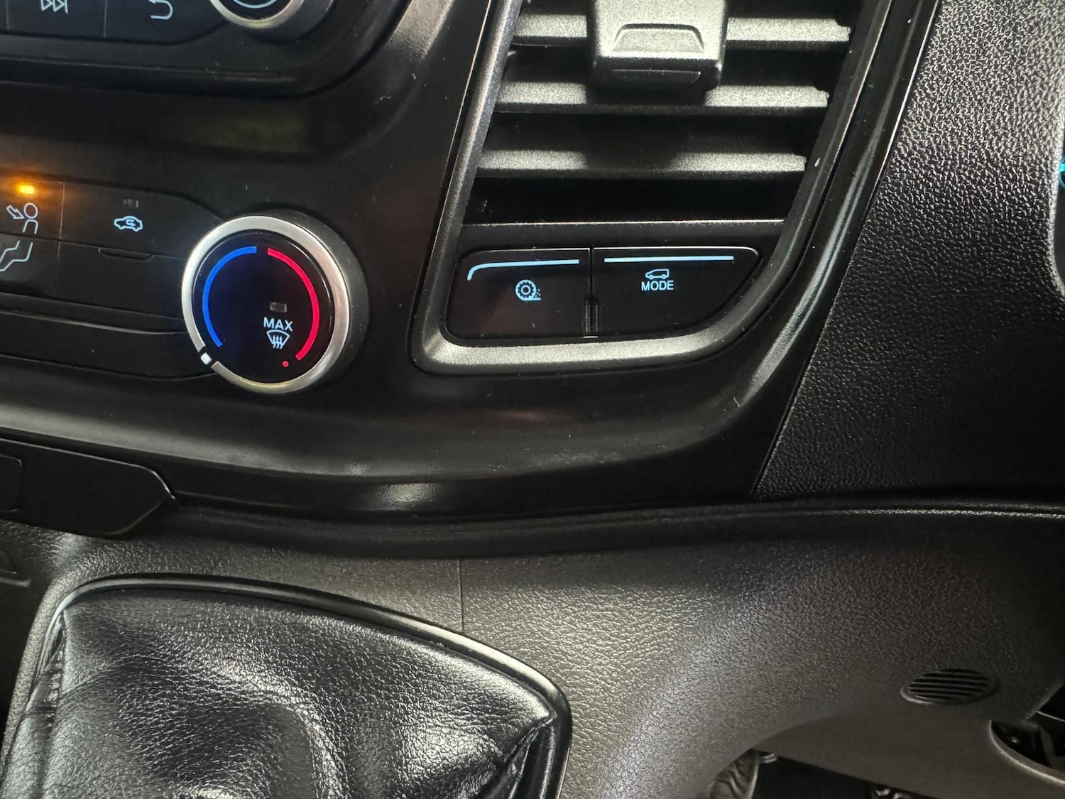 Used Ford Transit 2022 for sale - 76869400: Photo 22