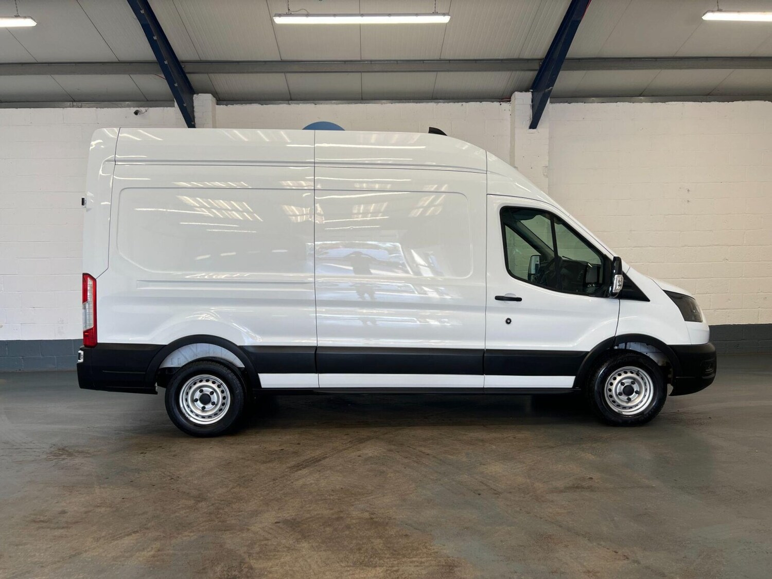 Used Ford Transit 2024 for sale - 76140399: Photo 7