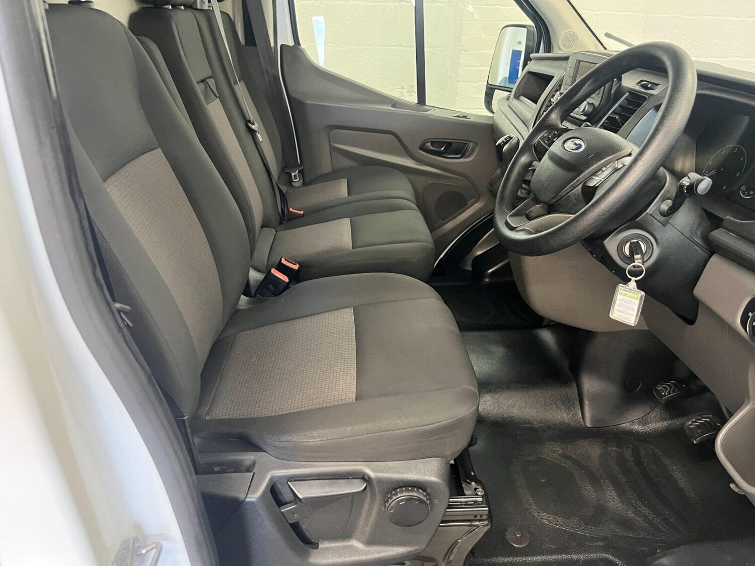 Used Ford Transit 2024 for sale - 76140399: Photo 9