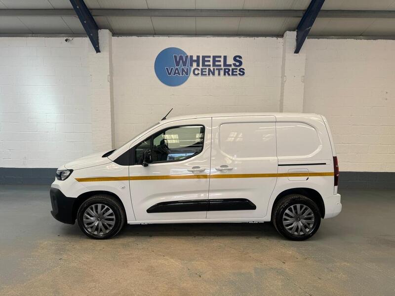 Used Citroen Berlingo 2024 for sale - 76903892: Photo 2