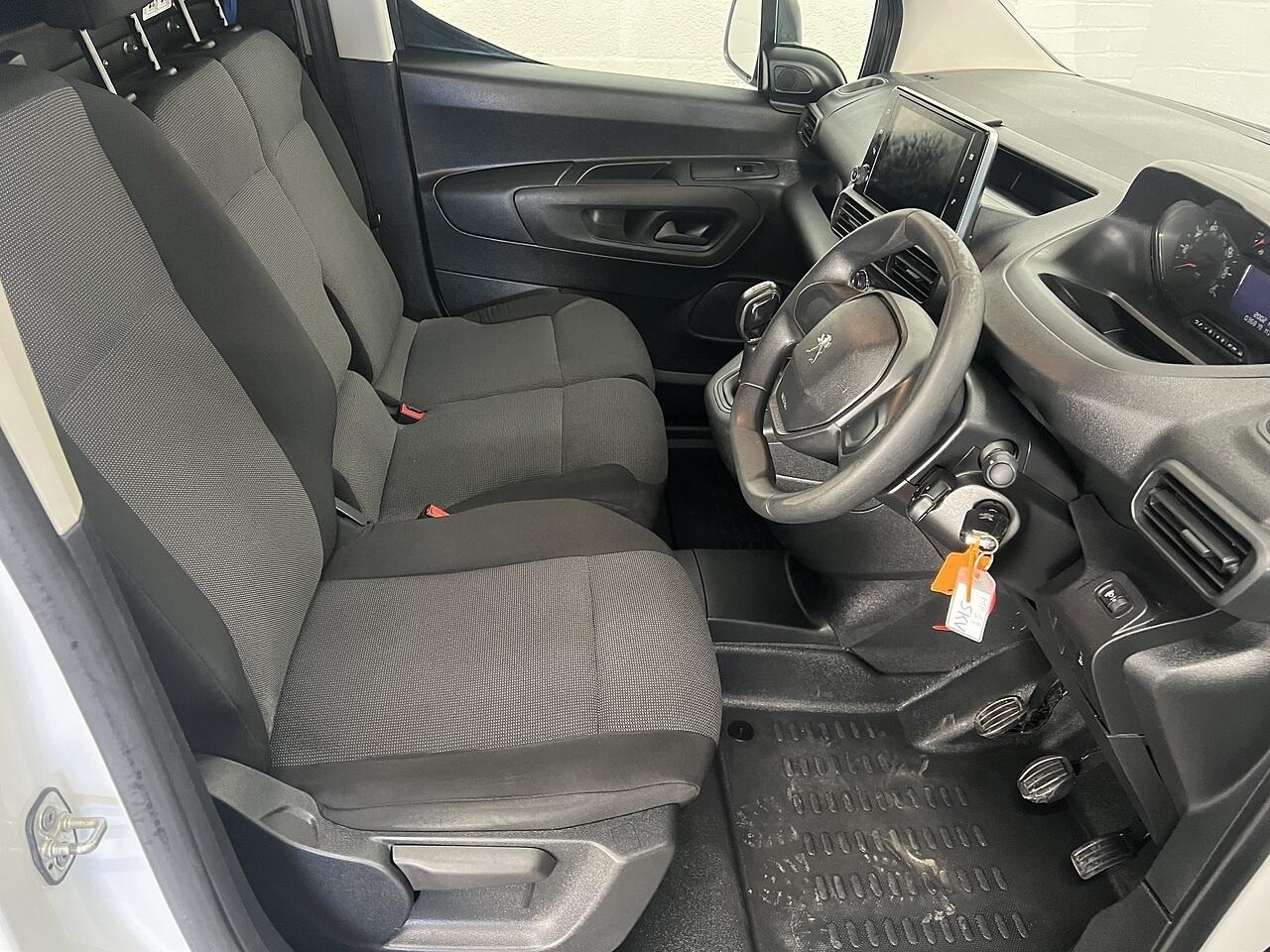 Used Peugeot Partner 2019 for sale - 76773437: Photo 10