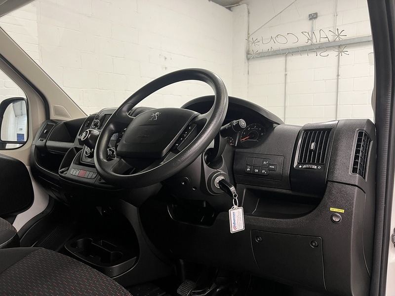 Used Peugeot Boxer 2022 for sale - 77328761: Photo 11