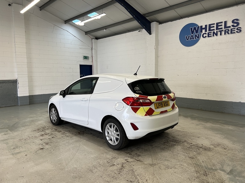 Used Ford Fiesta 2019 for sale - 77905985: Photo 2