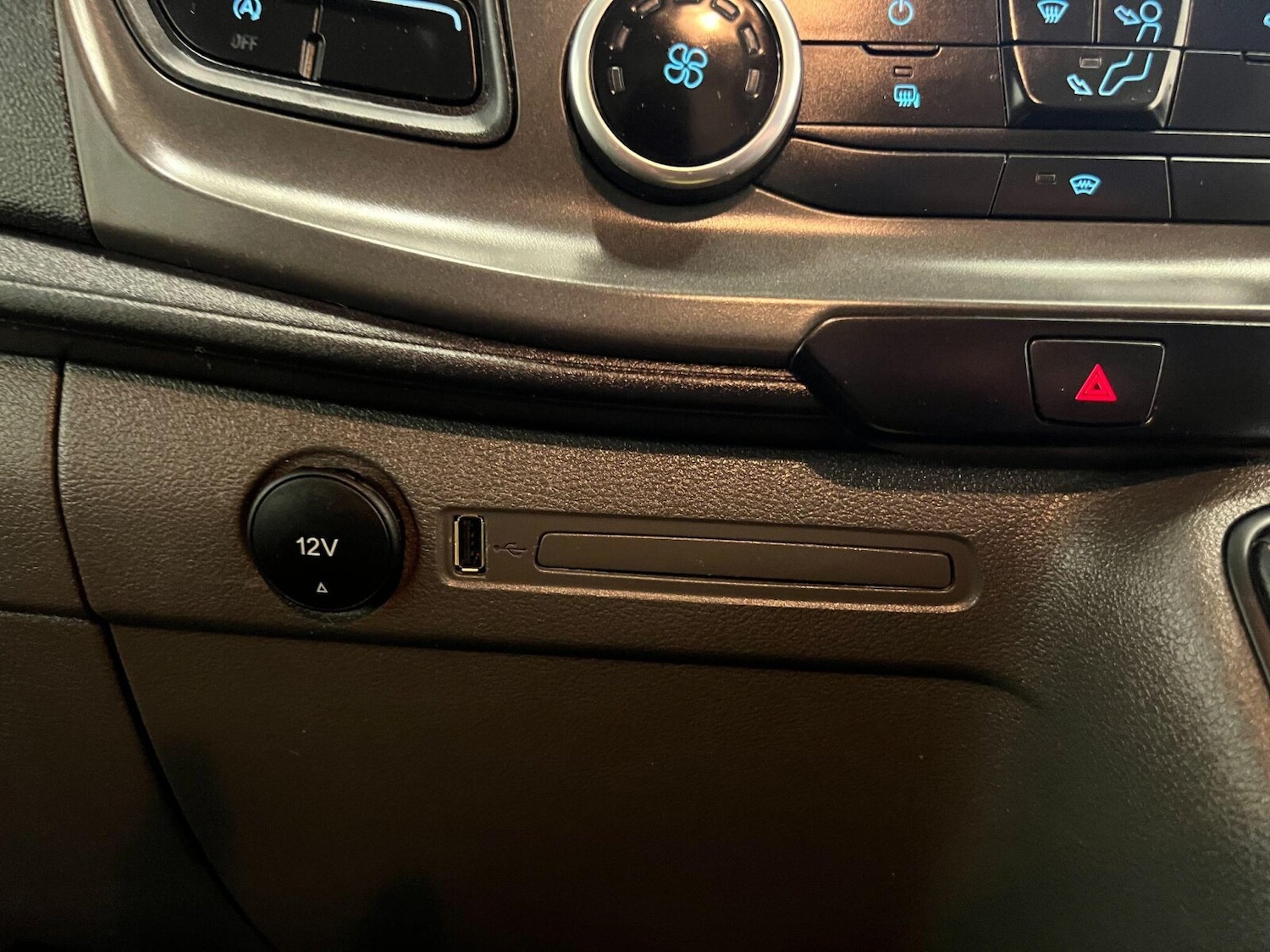 Used Ford Transit Custom 2022 for sale - 75451784: Photo 28