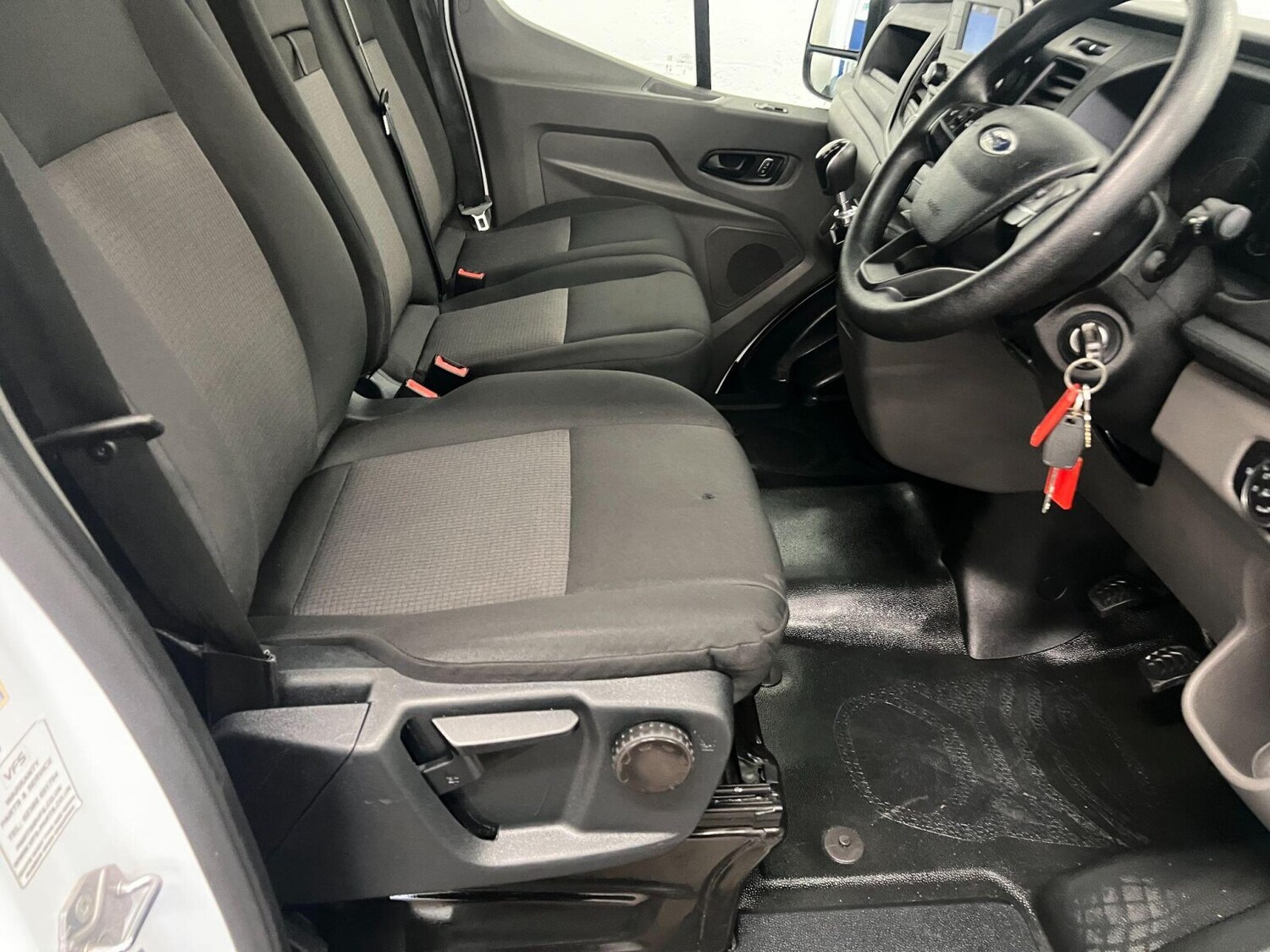 Used Ford Transit 2023 for sale - 76221829: Photo 10
