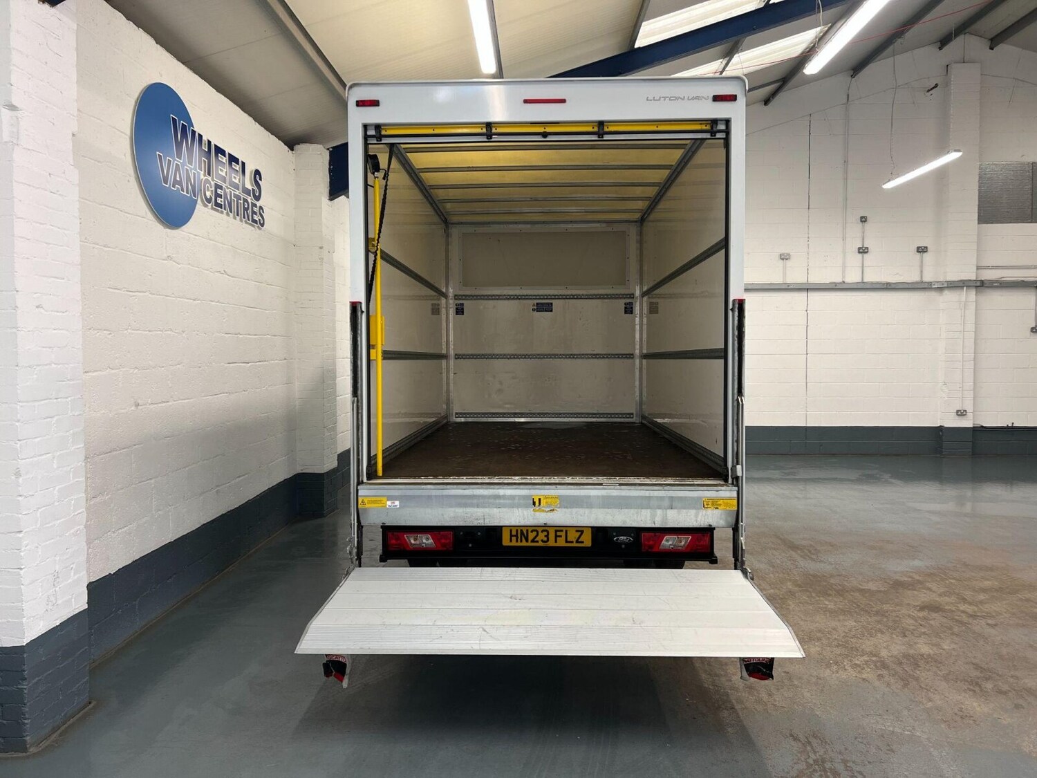 Used Ford Transit 2023 for sale - 76221829: Photo 28