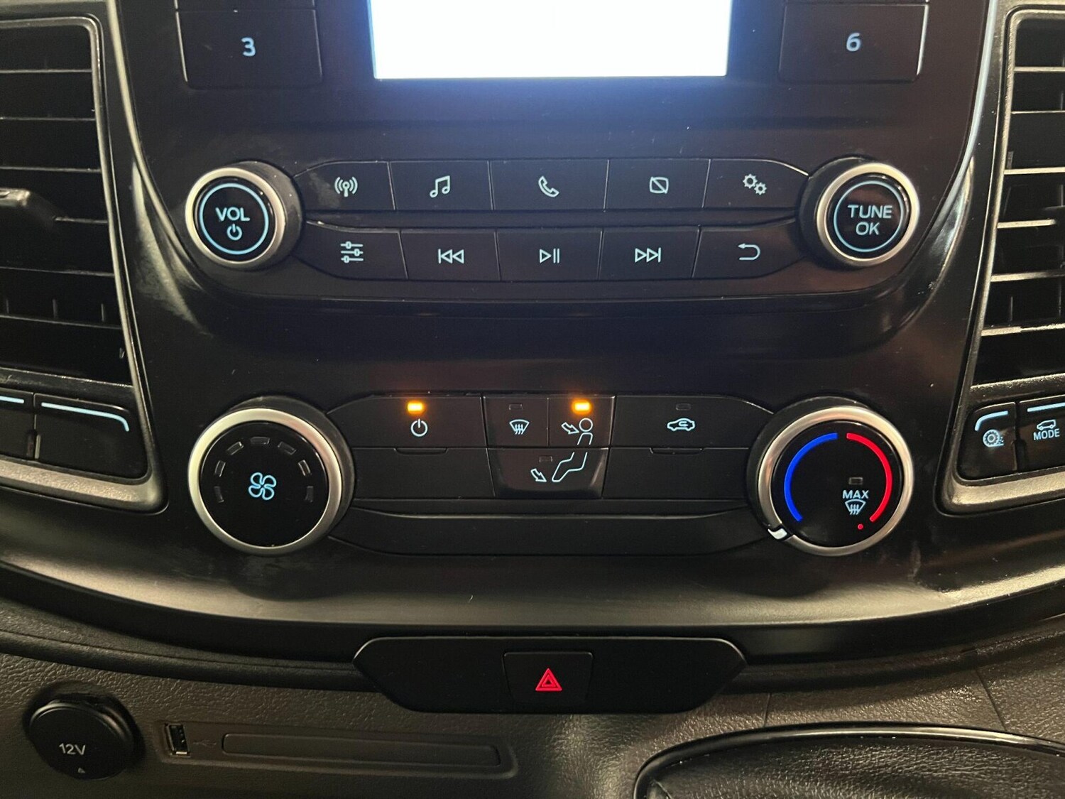 Vehicle 29
