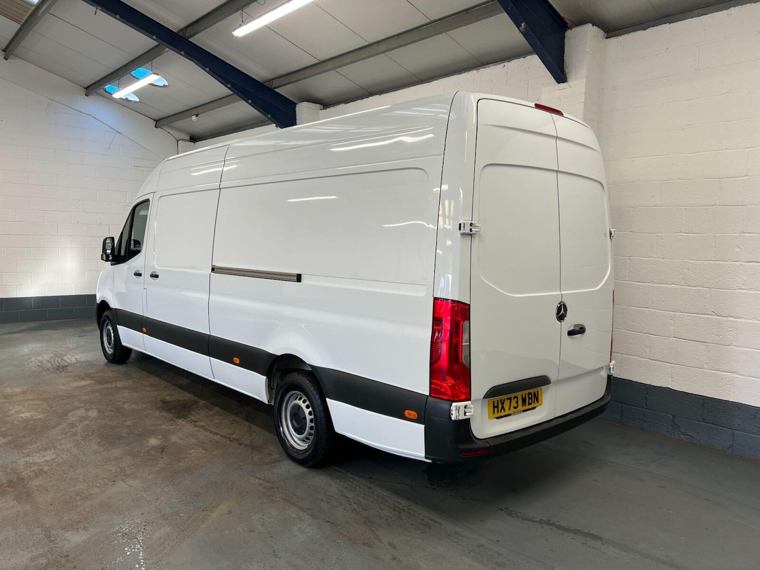 Used Mercedes-Benz Sprinter 2023 for sale - 76375555: Photo 3