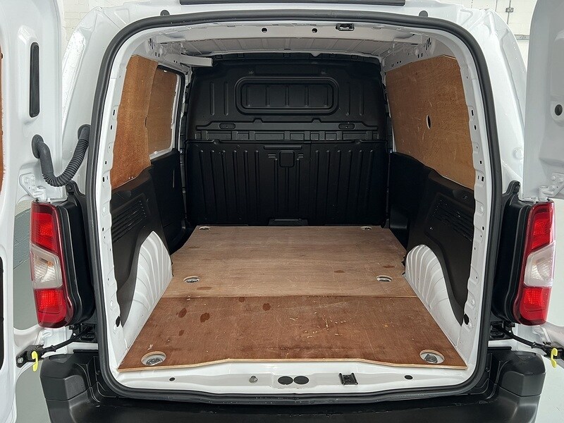 Used Peugeot Partner 2024 for sale - 77351211: Photo 33