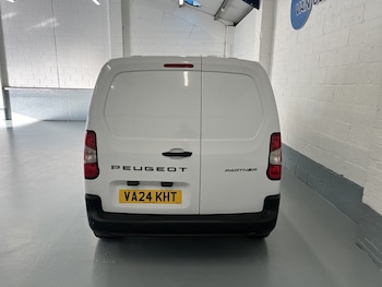Used Peugeot Partner 2024 for sale - 77351211: Photo