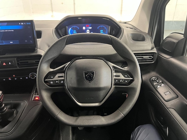 Used Peugeot Partner 2024 for sale - 76021933: Photo 17
