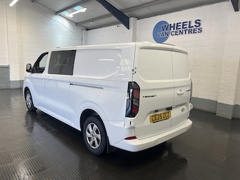 Used Ford Transit Custom 2025 for sale - 79537362: Photo
