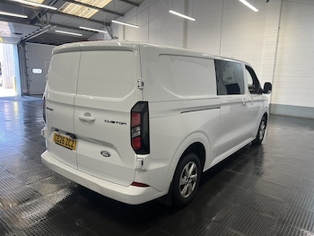 Used Ford Transit Custom 2025 for sale - 79537362: Photo