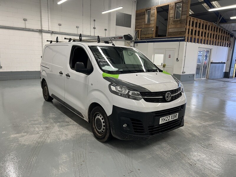 Used Vauxhall Vivaro for sale - 77247312: Photo 4