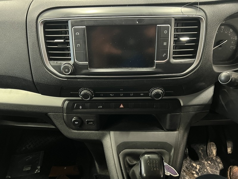 Used Vauxhall Vivaro for sale - 77247312: Photo 8