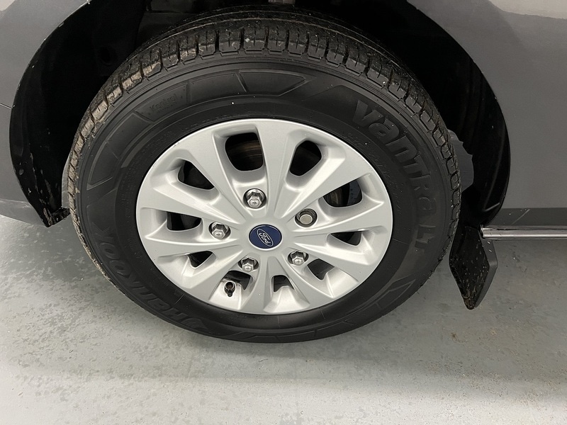 Used Ford Transit Custom 2022 for sale - 77236860: Photo 41