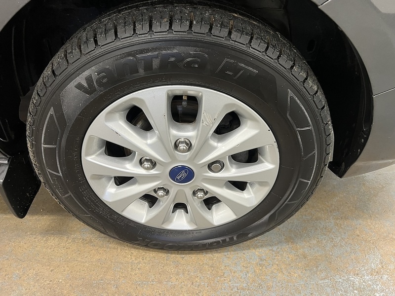 Used Ford Transit Custom 2022 for sale - 77236860: Photo 42