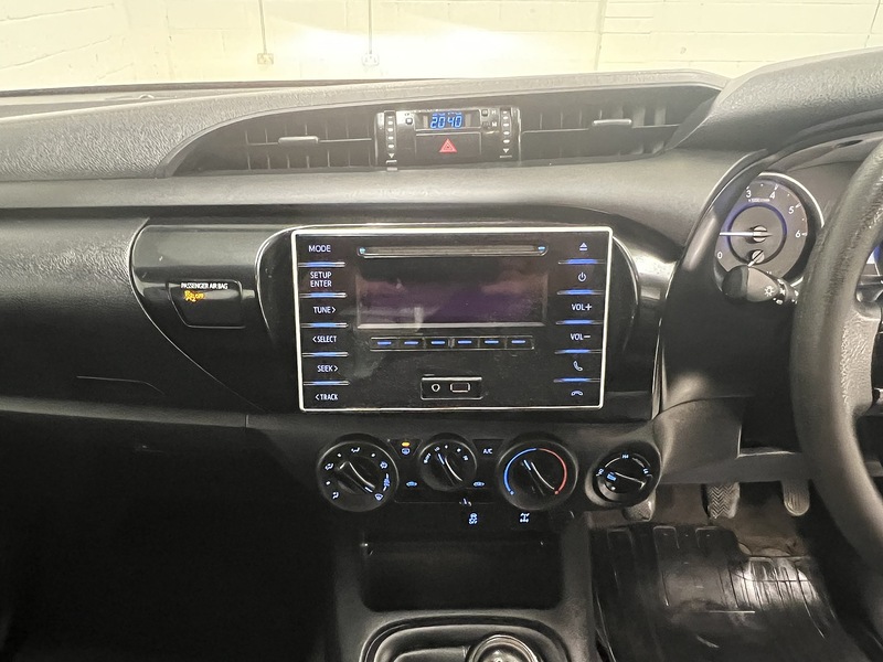 Used Toyota Hilux 2018 for sale - 77668076: Photo 17