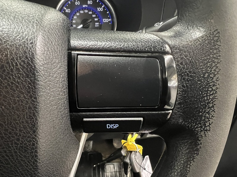 Used Toyota Hilux 2018 for sale - 77668076: Photo 19