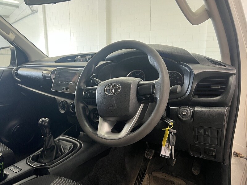 Used Toyota Hilux for sale - 77668076: Photo 7