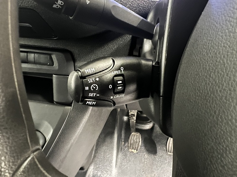 Used Vauxhall Vivaro 2023 for sale - 77250806: Photo 20