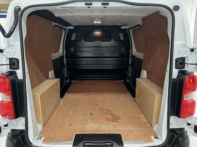 Used Vauxhall Vivaro 2023 for sale - 77250806: Photo 32