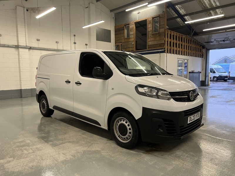 Used Vauxhall Vivaro 2023 for sale - 77250806: Photo 4