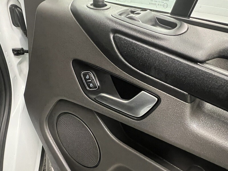 Used Ford Transit Custom 2022 for sale - 77208474: Photo 13