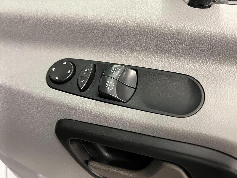 Used Mercedes-Benz Sprinter 2018 for sale - 76904015: Photo 12