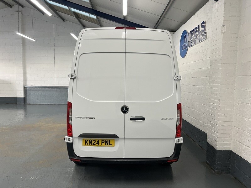 Used Mercedes-Benz Sprinter 2024 for sale - 76904026: Photo 4