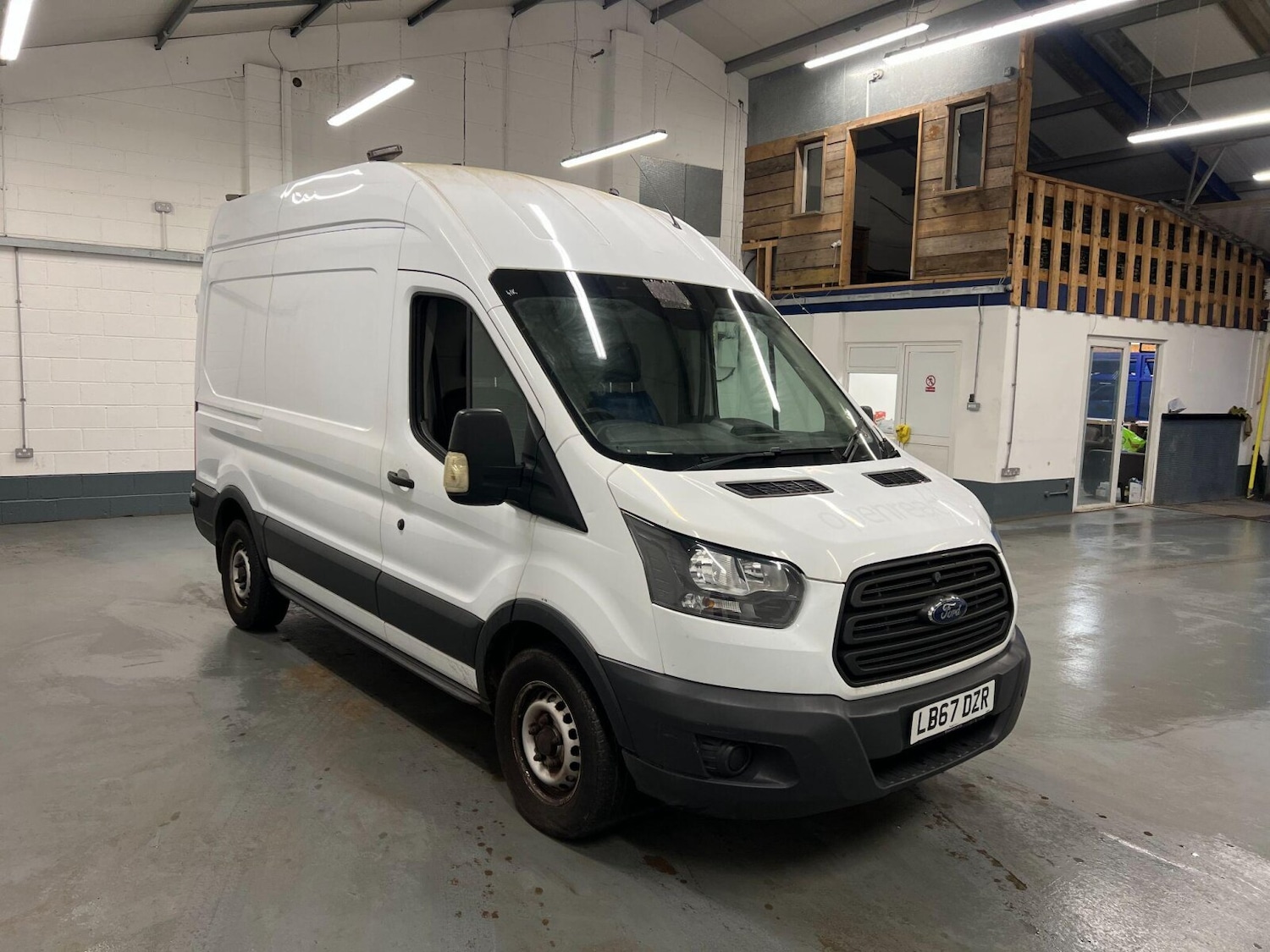 Used Ford Transit 2018 for sale - 76595300: Photo 4