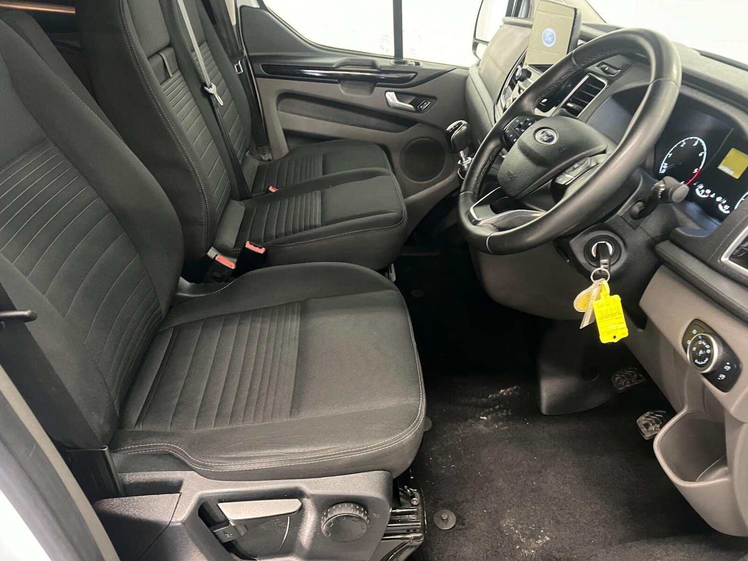 Used Ford Transit Custom 2022 for sale - 76640306: Photo 10