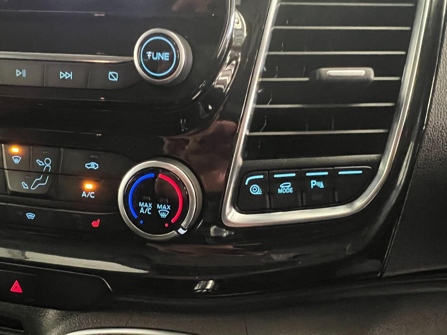 Used Ford Transit Custom 2022 for sale - 76640306: Photo 40