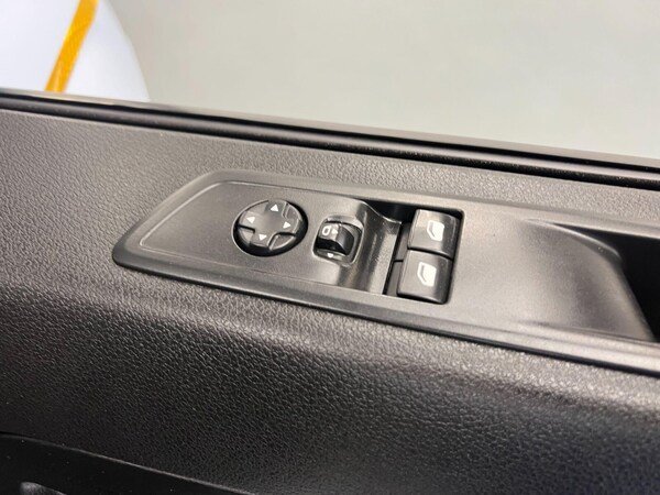 Used Vauxhall Vivaro 2023 for sale - 75404246: Photo 12