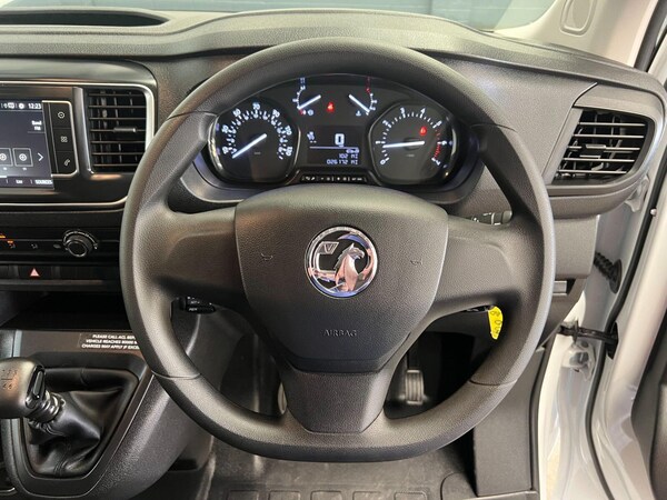 Used Vauxhall Vivaro 2023 for sale - 75404246: Photo 16