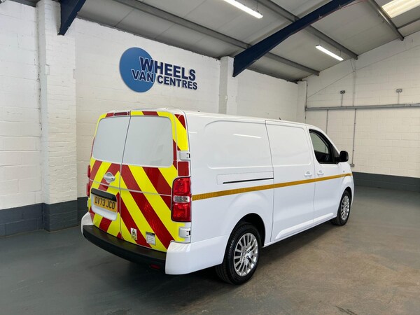 Used Vauxhall Vivaro 2023 for sale - 75404246: Photo 5