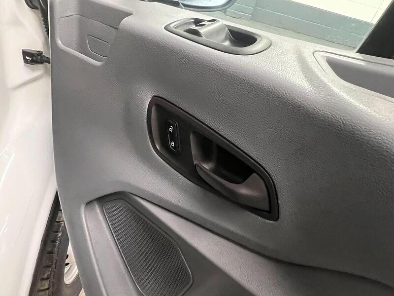 Used Ford Transit 2018 for sale - 76904167: Photo 11