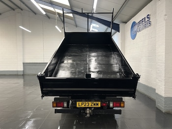 Used Isuzu Other 2023 for sale - 79494505: Photo