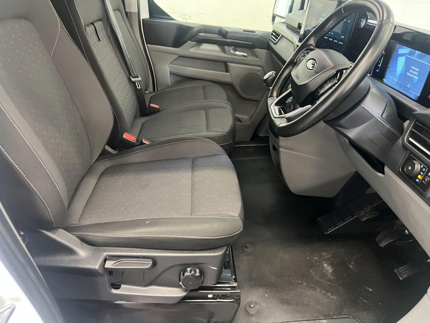 Used Ford Transit Custom 2024 for sale - 76154792: Photo 10