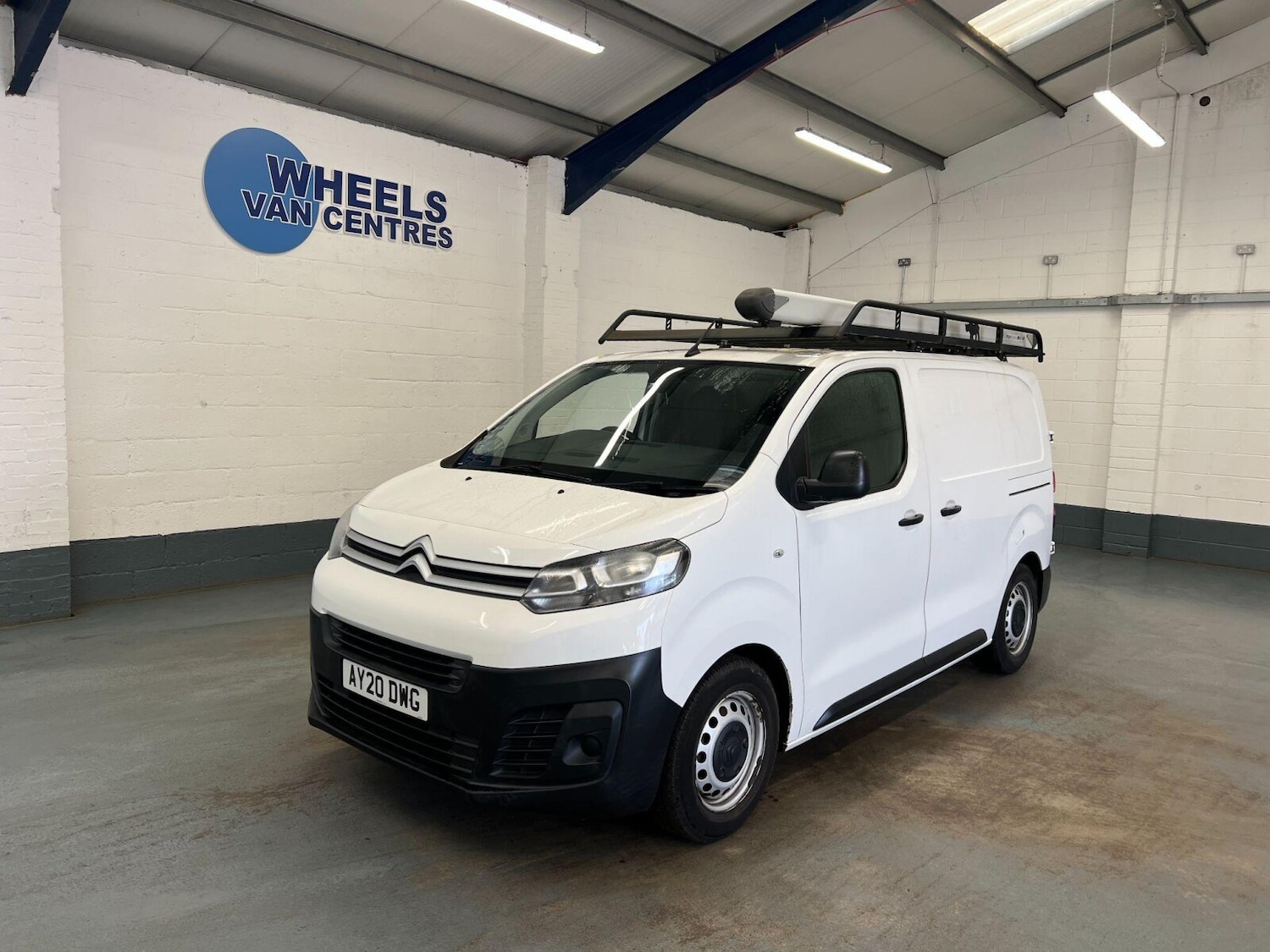 Used Citroen Dispatch 2020 for sale - 76355223: Photo 1