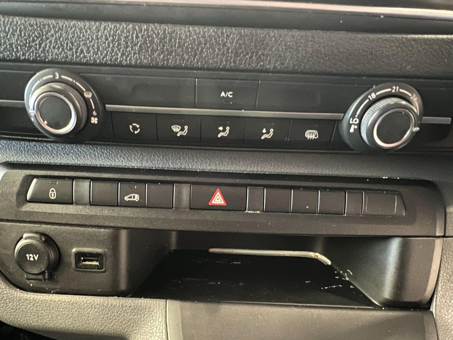 Used Citroen Dispatch 2020 for sale - 76355223: Photo 9