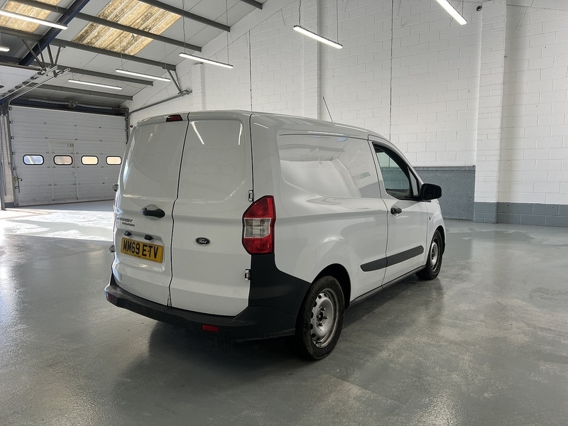 Used Ford Transit Courier 2020 for sale - 77200898: Photo 3