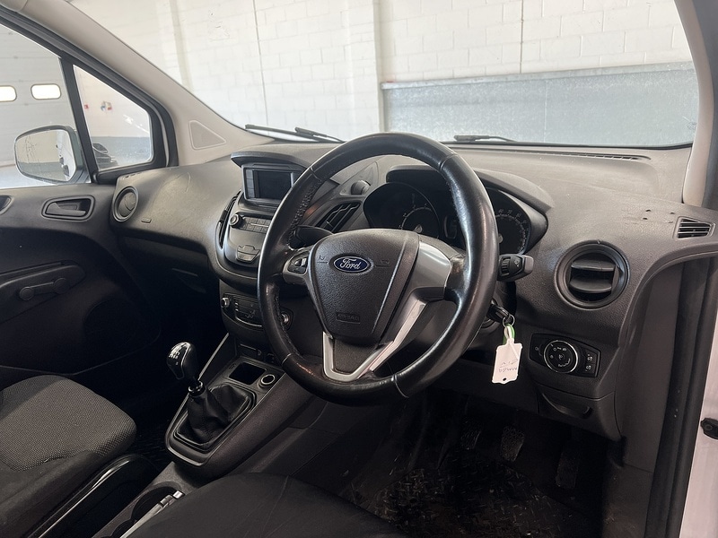 Used Ford Transit Courier 2020 for sale - 77200898: Photo 6