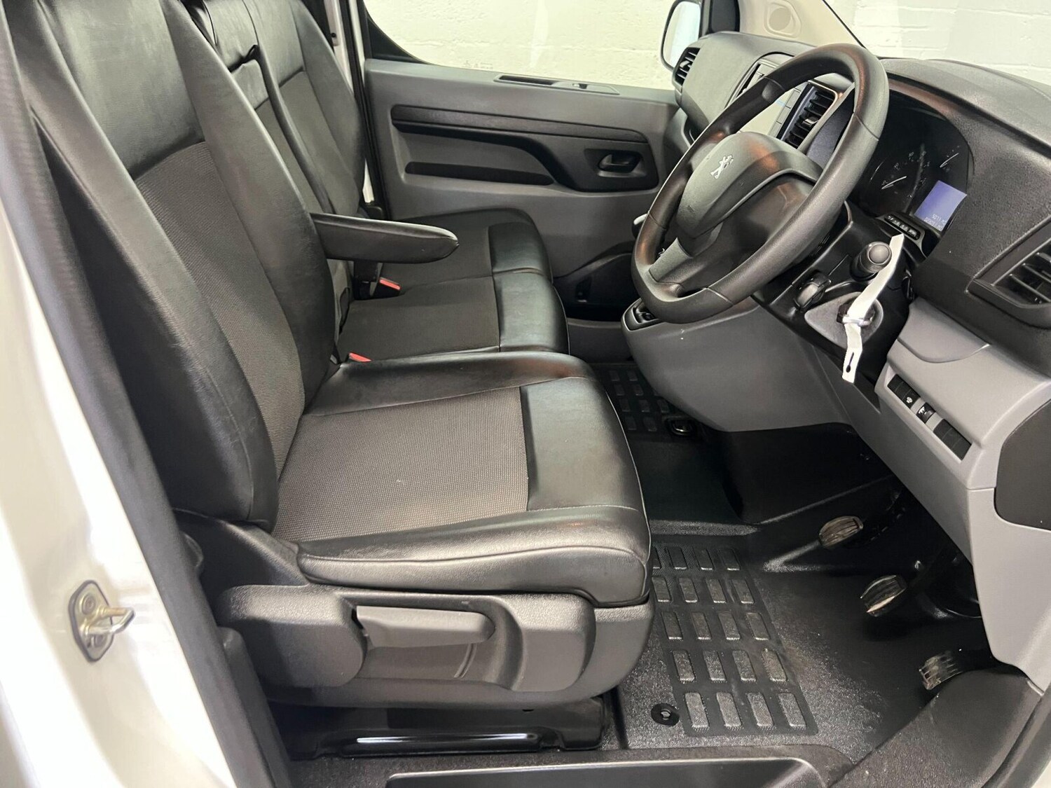 Used Peugeot Expert 2022 for sale - 76871688: Photo 10