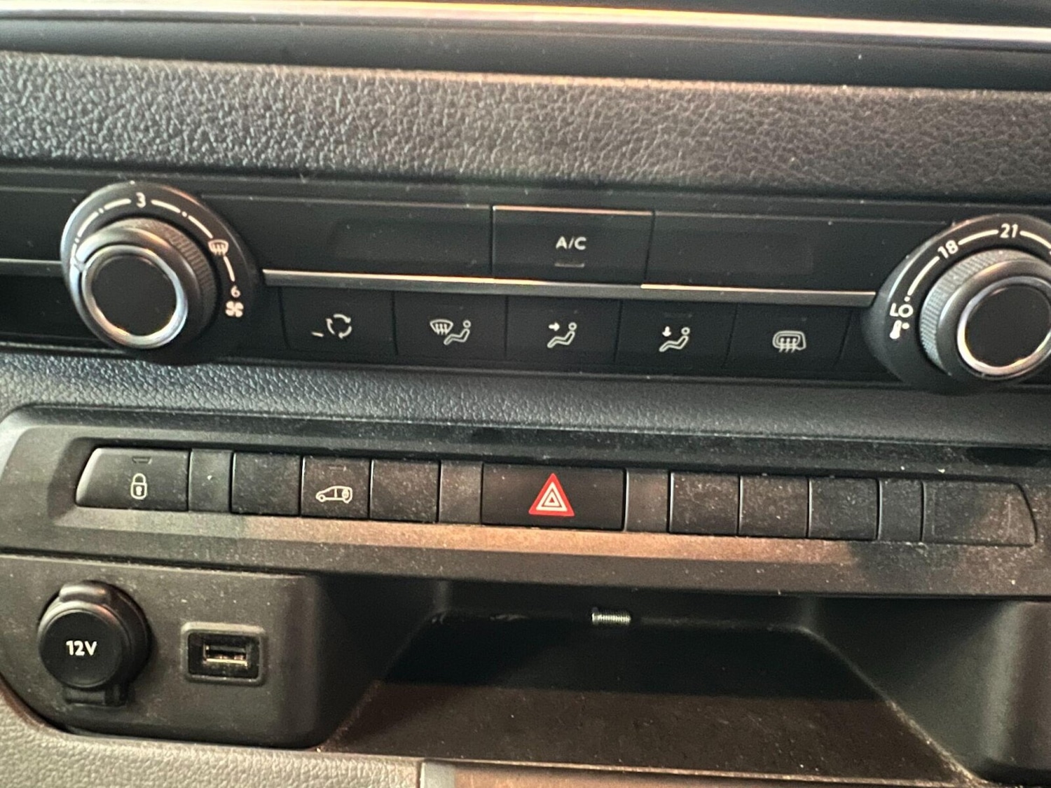 Used Peugeot Expert 2022 for sale - 76344121: Photo 10