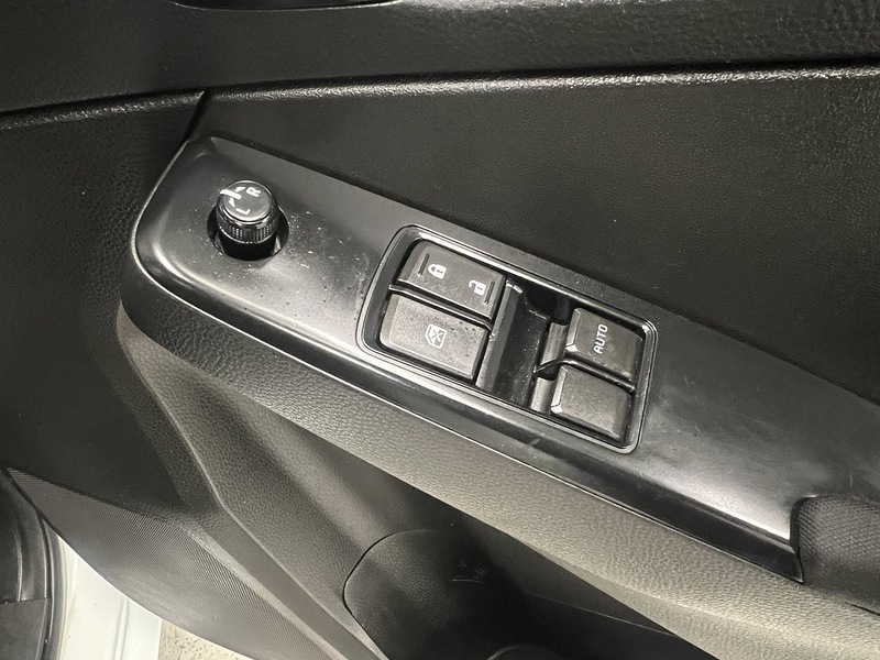 Used Isuzu D-Max 2023 for sale - 77640099: Photo 12