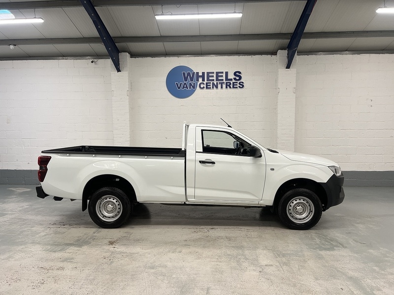 Used Isuzu D-Max 2023 for sale - 77640099: Photo 6