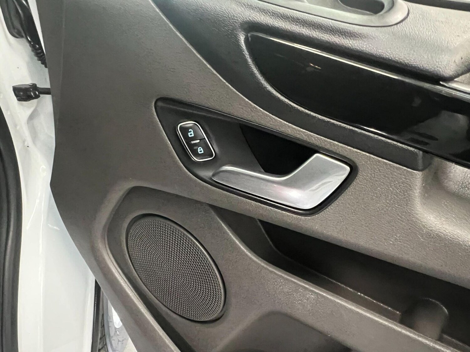 Used Ford Transit Custom 2023 for sale - 76507716: Photo 36