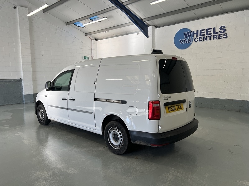 Used Volkswagen Caddy Maxi 2018 for sale - 77200892: Photo 2